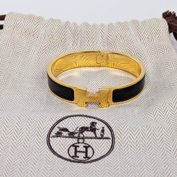 SOLD Hermes Black and Gold Clic Clac H Bracelet PM - Picture 4 of 6